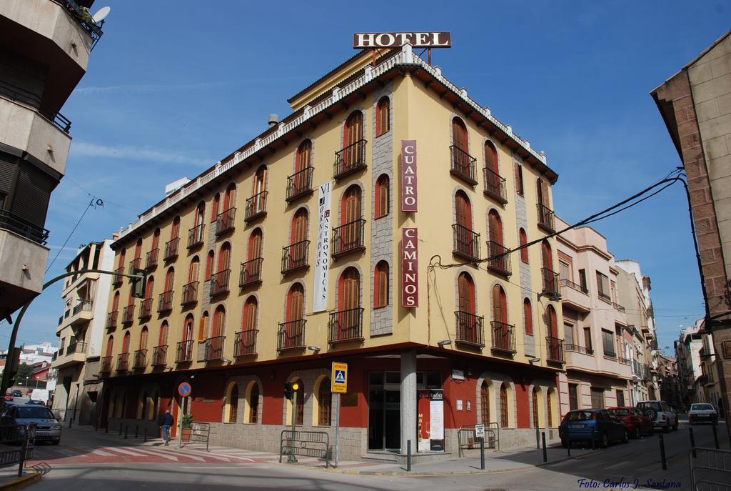 Gran Batalla Jaen Ngoại thất bức ảnh